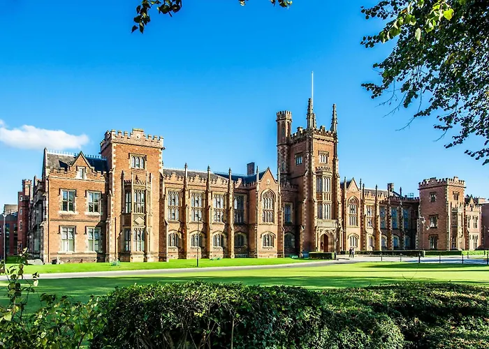 Stunning 1 Bed Penthouse Apartment In East Village, Belfast - Walk To City Centre, Roof Terrace