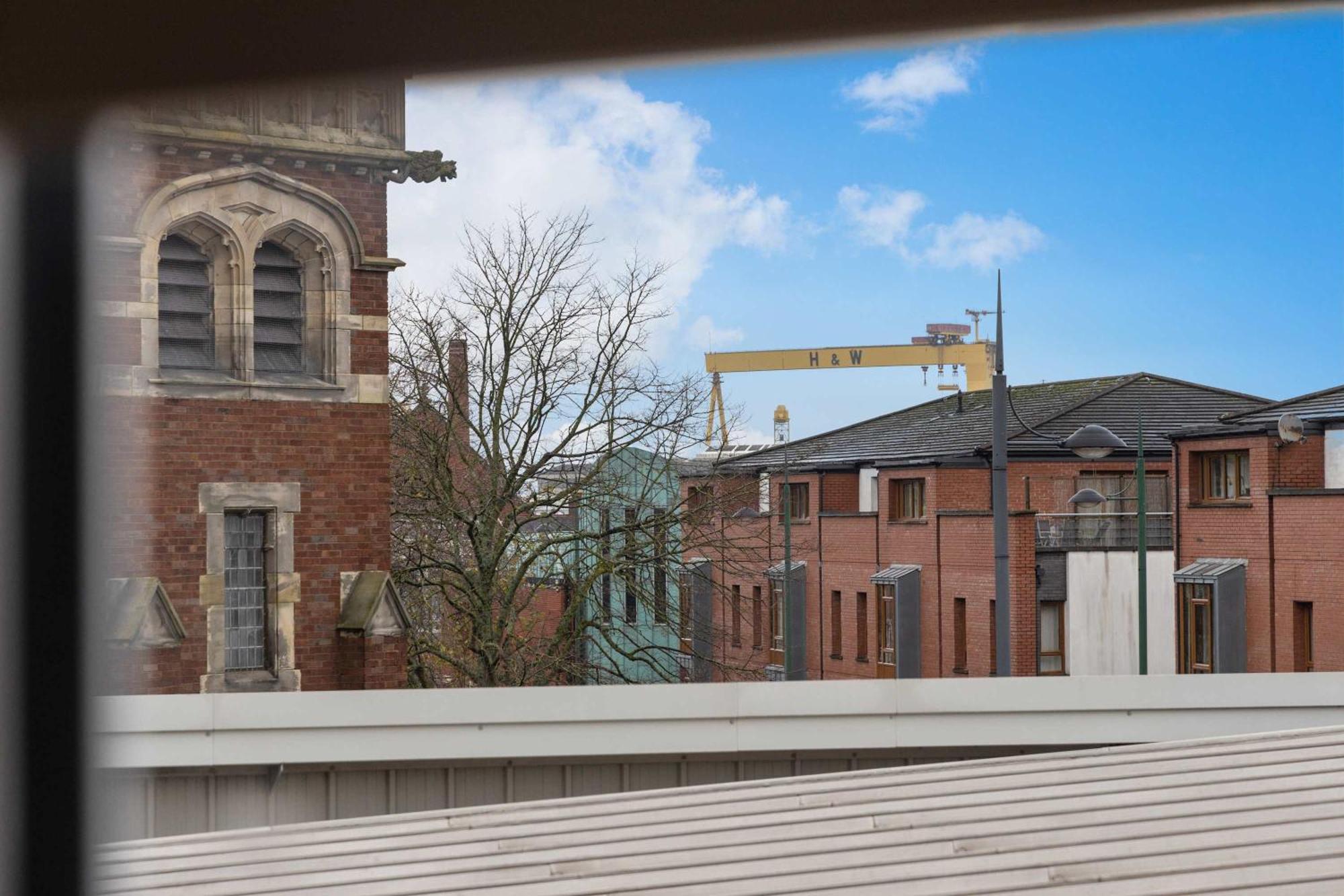 Holiday home Stunning 1 Bed Penthouse In East Village, - Walk To Centre, Roof Terrace Belfast